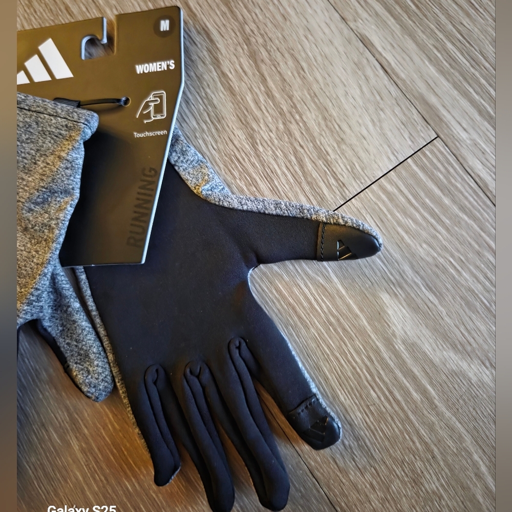 NEW Adidas Running Gloves - Picture 5 of 5